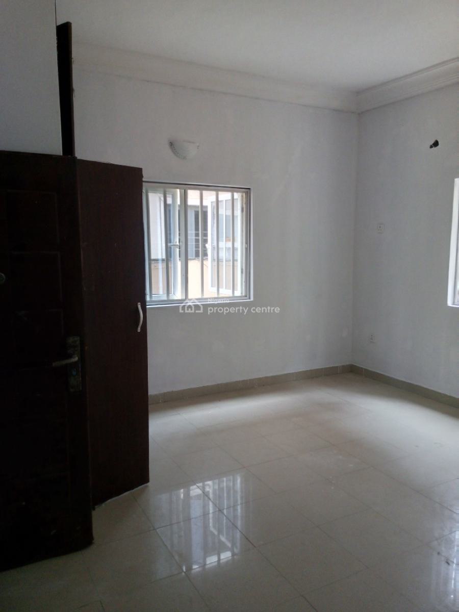 Self Serviced 3 Bedroom Apartment, Osapa, Lekki, Lagos, Flat / Apartment for Rent