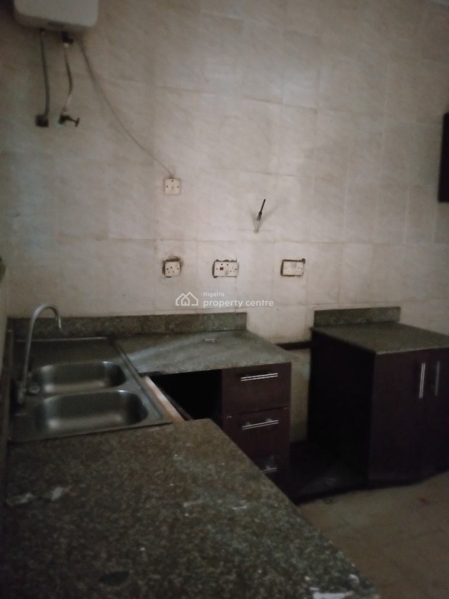 Self Serviced 3 Bedroom Apartment, Osapa, Lekki, Lagos, Flat / Apartment for Rent