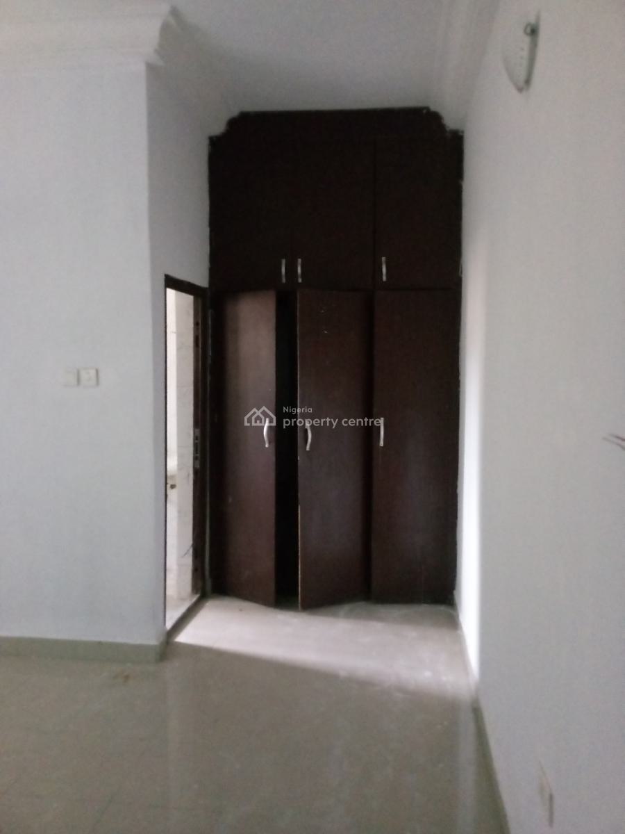 Self Serviced 3 Bedroom Apartment, Osapa, Lekki, Lagos, Flat / Apartment for Rent