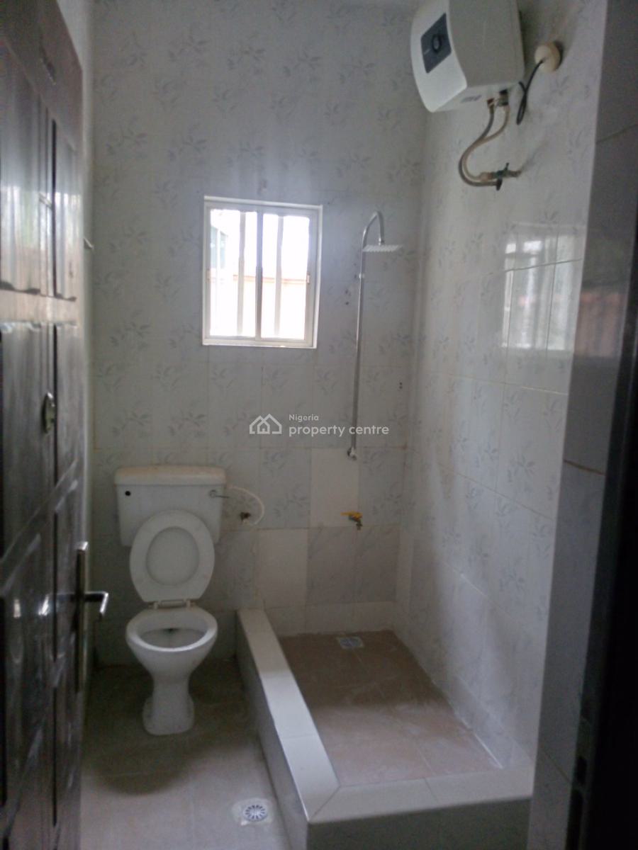 Self Serviced 3 Bedroom Apartment, Osapa, Lekki, Lagos, Flat / Apartment for Rent