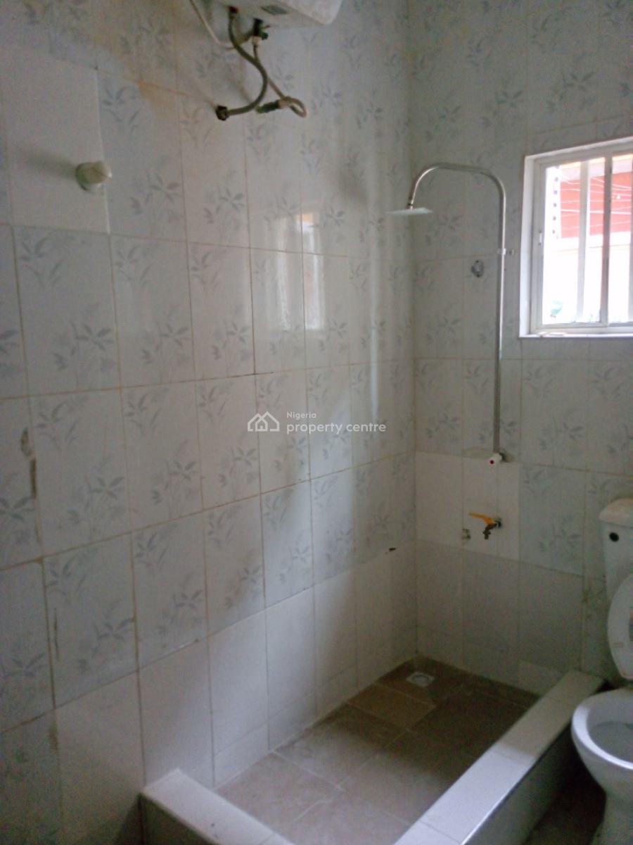 Self Serviced 3 Bedroom Apartment, Osapa, Lekki, Lagos, Flat / Apartment for Rent