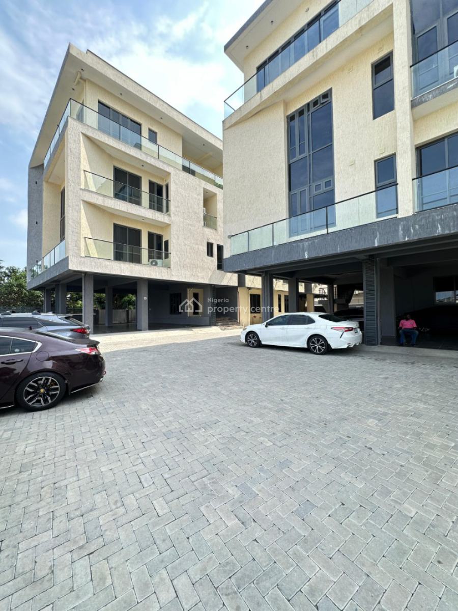 Spacious 2 Bedroom Apartment with Bq, Elevator, Pool and Gym., Lekki Phase 1, Lekki, Lagos, Flat / Apartment for Sale