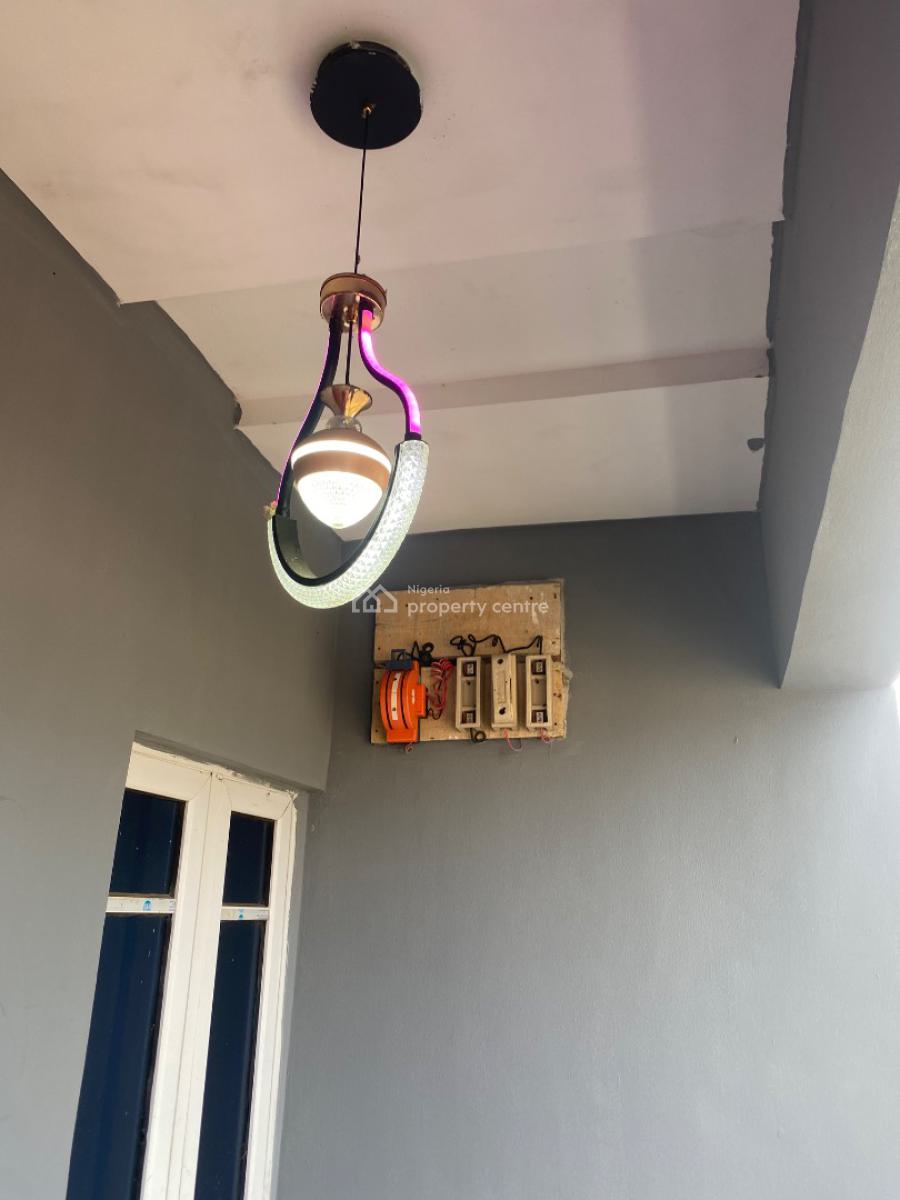 Super Luxurious Mini Flat Located in a Serene Environment, Alashela Royal Estate, Ogombo, Ajah, Lagos, Mini Flat (room and Parlour) for Rent