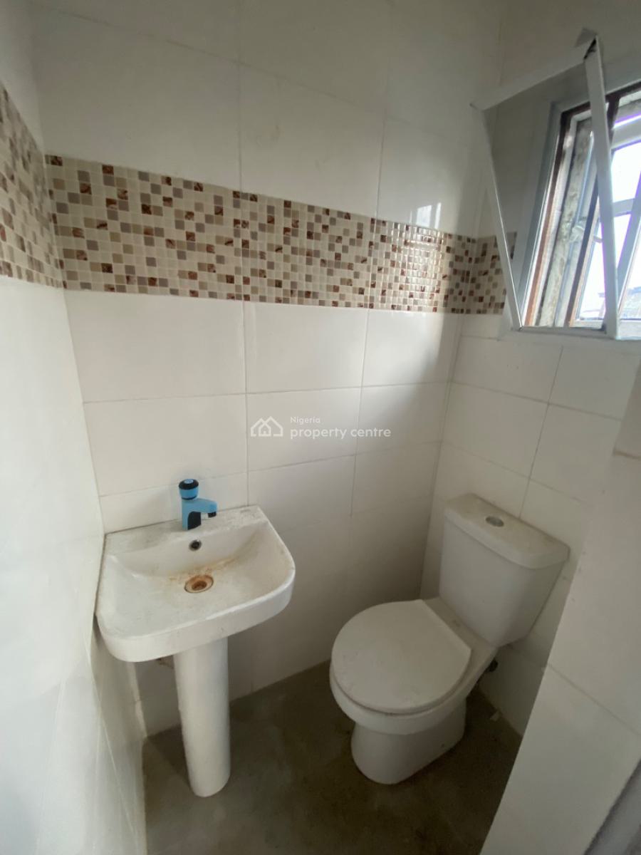 Super Luxurious Mini Flat Located in a Serene Environment, Alashela Royal Estate, Ogombo, Ajah, Lagos, Mini Flat (room and Parlour) for Rent
