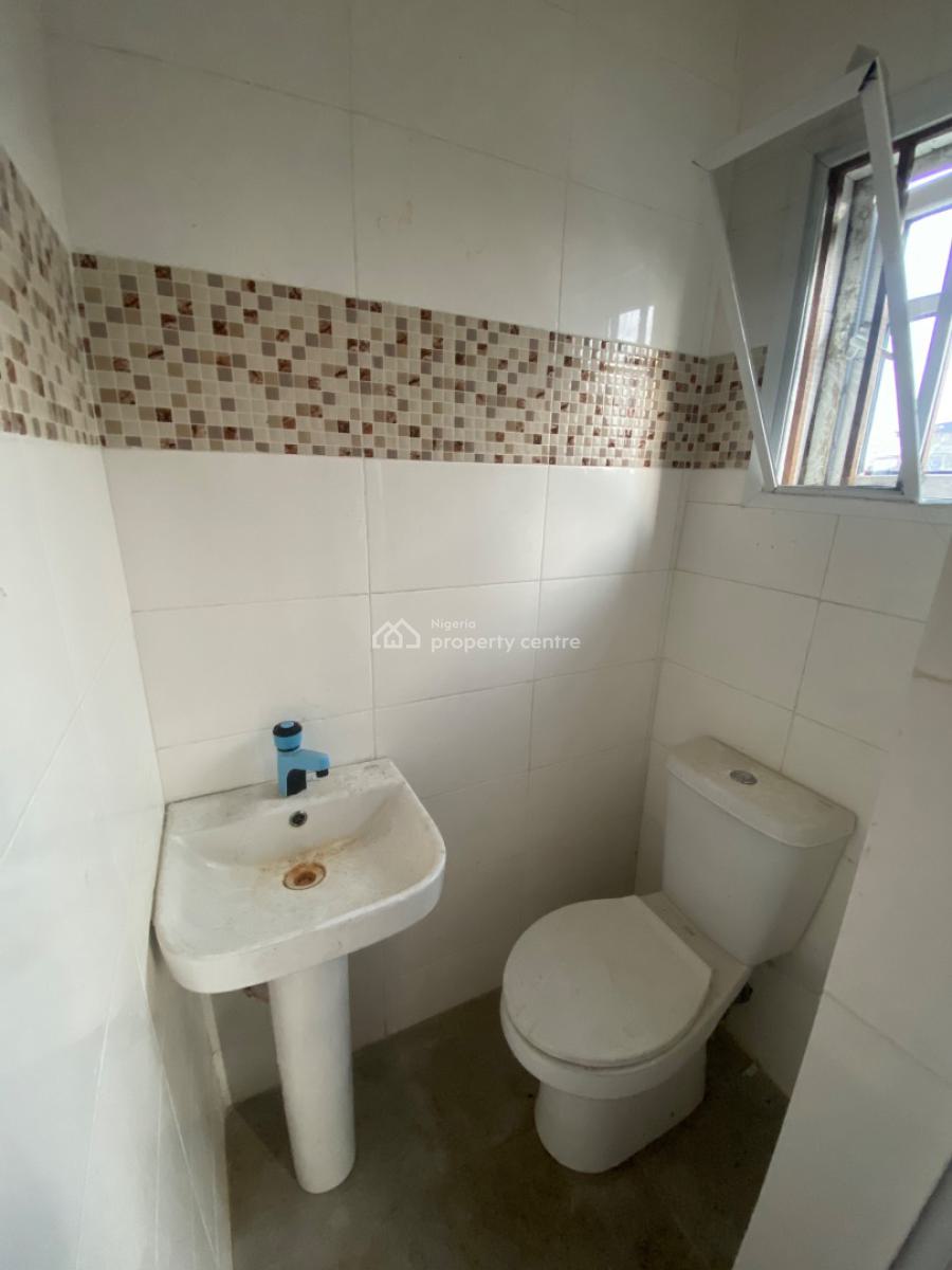 Super Luxurious Mini Flat Located in a Serene Environment, Alashela Royal Estate, Ogombo, Ajah, Lagos, Mini Flat (room and Parlour) for Rent