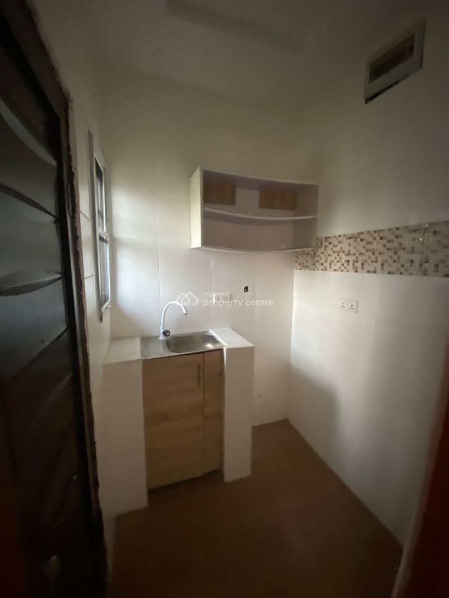 Super Luxurious Mini Flat Located in a Serene Environment, Alashela Royal Estate, Ogombo, Ajah, Lagos, Mini Flat (room and Parlour) for Rent