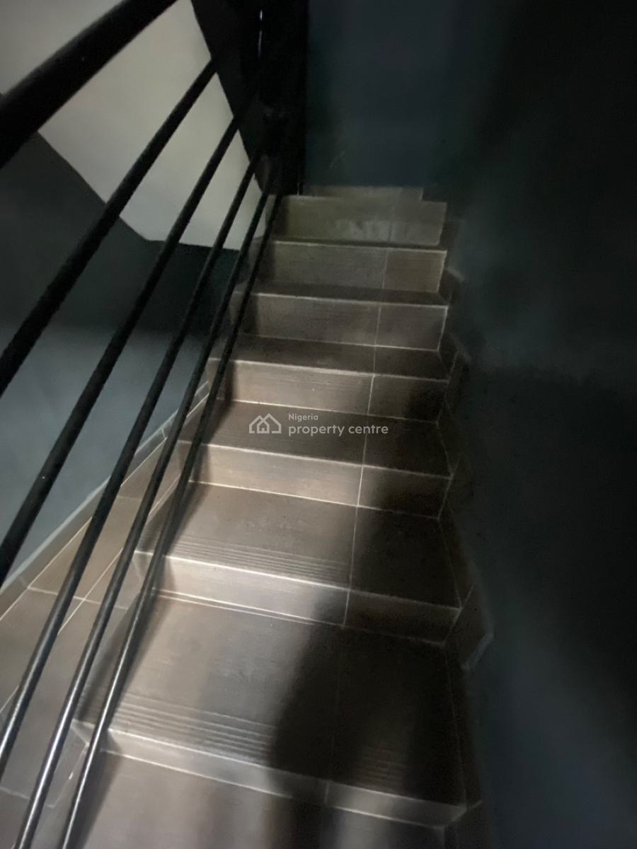 Super Luxurious Mini Flat Located in a Serene Environment, Alashela Royal Estate, Ogombo, Ajah, Lagos, Mini Flat (room and Parlour) for Rent