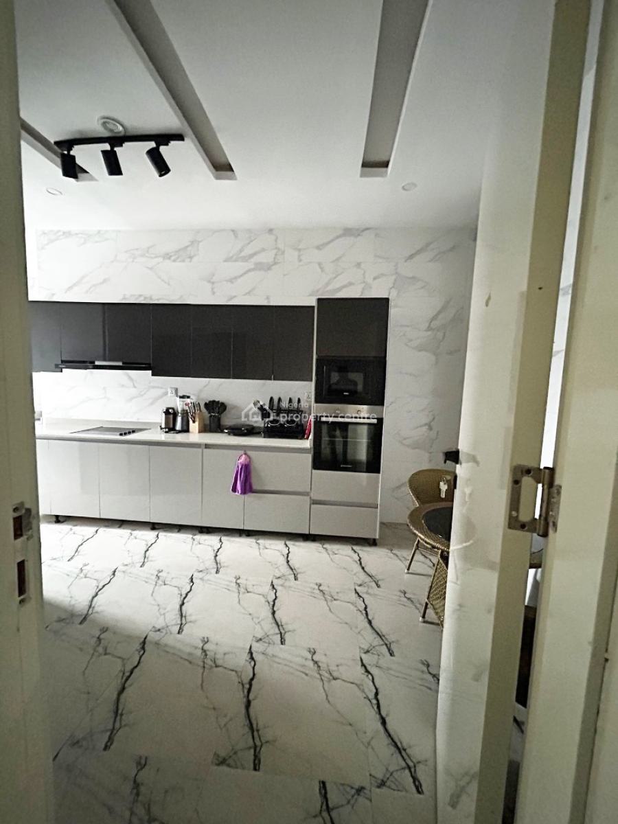 Fully Furnished 3 Bedrooms Flat in Secured Area, Ikeja Gra, Ikeja, Lagos, Flat / Apartment for Sale