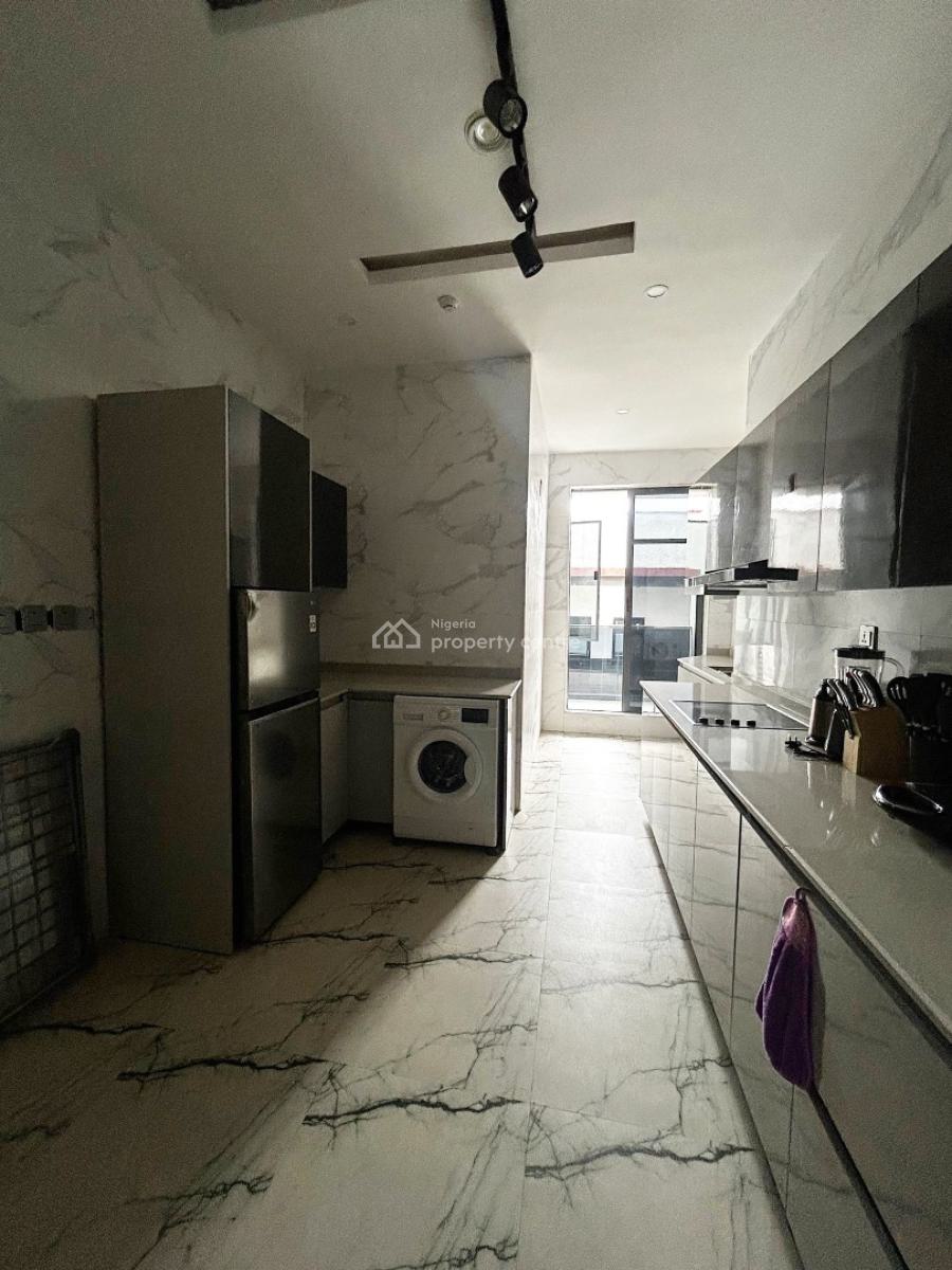 Fully Furnished 3 Bedrooms Flat in Secured Area, Ikeja Gra, Ikeja, Lagos, Flat / Apartment for Sale