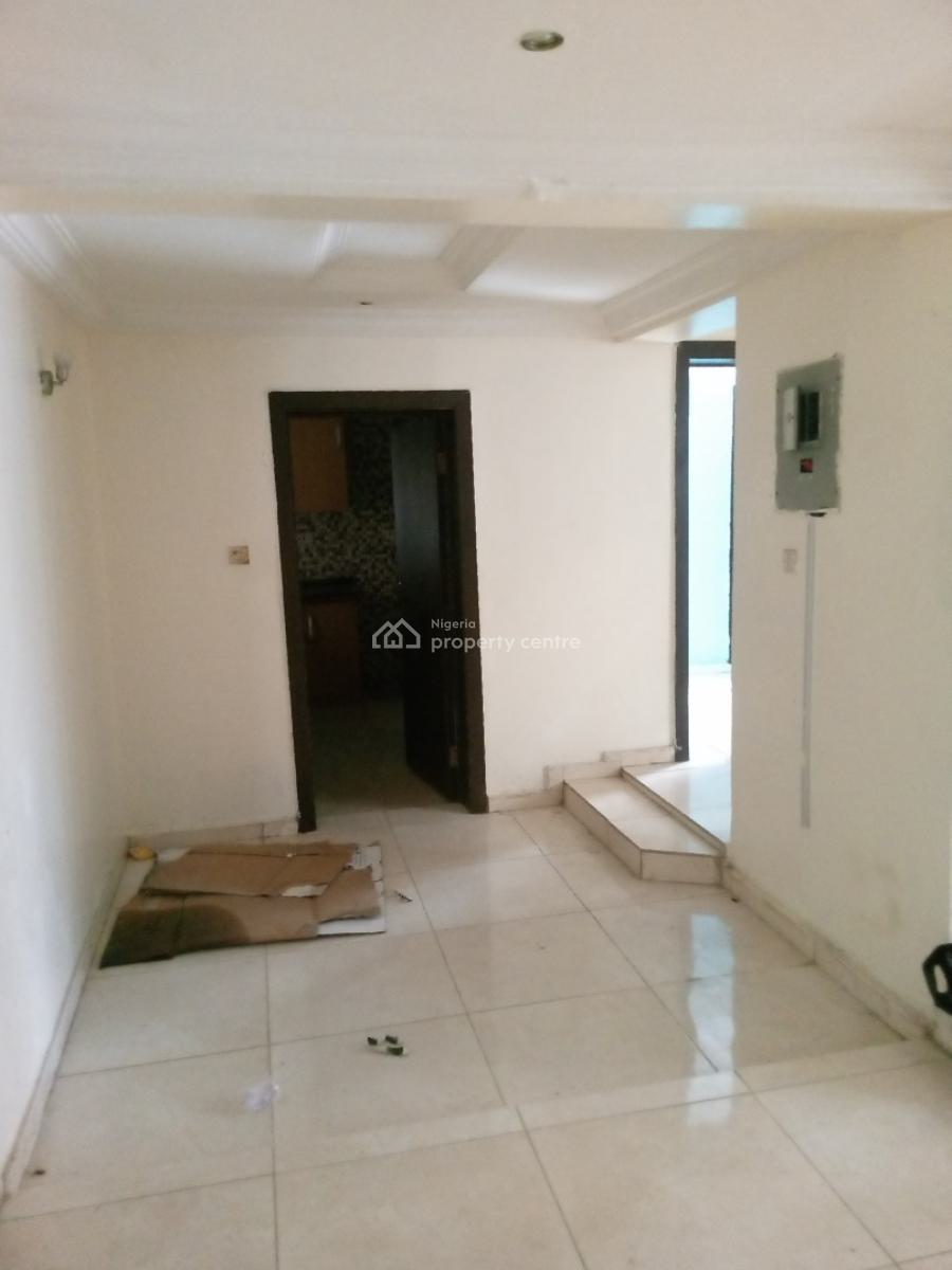Self Serviced 3 Terrace, Osapa, Lekki, Lagos, Terraced Duplex for Rent