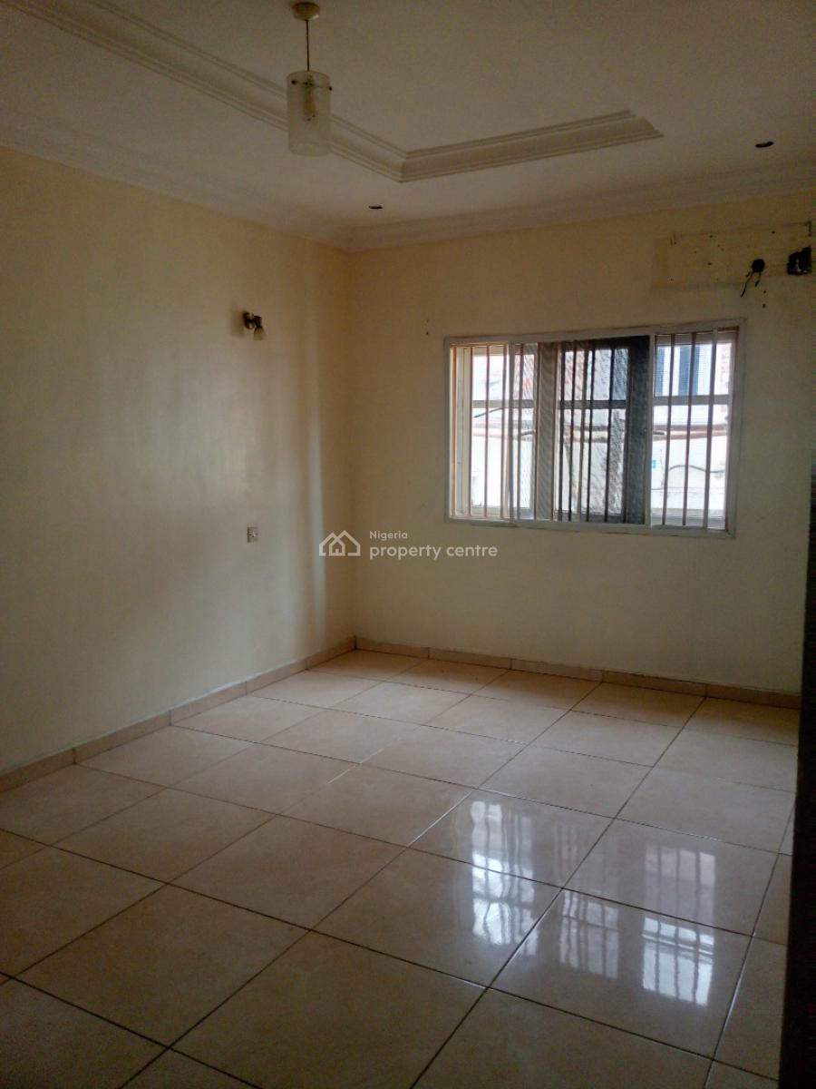 Self Serviced 3 Terrace, Osapa, Lekki, Lagos, Terraced Duplex for Rent