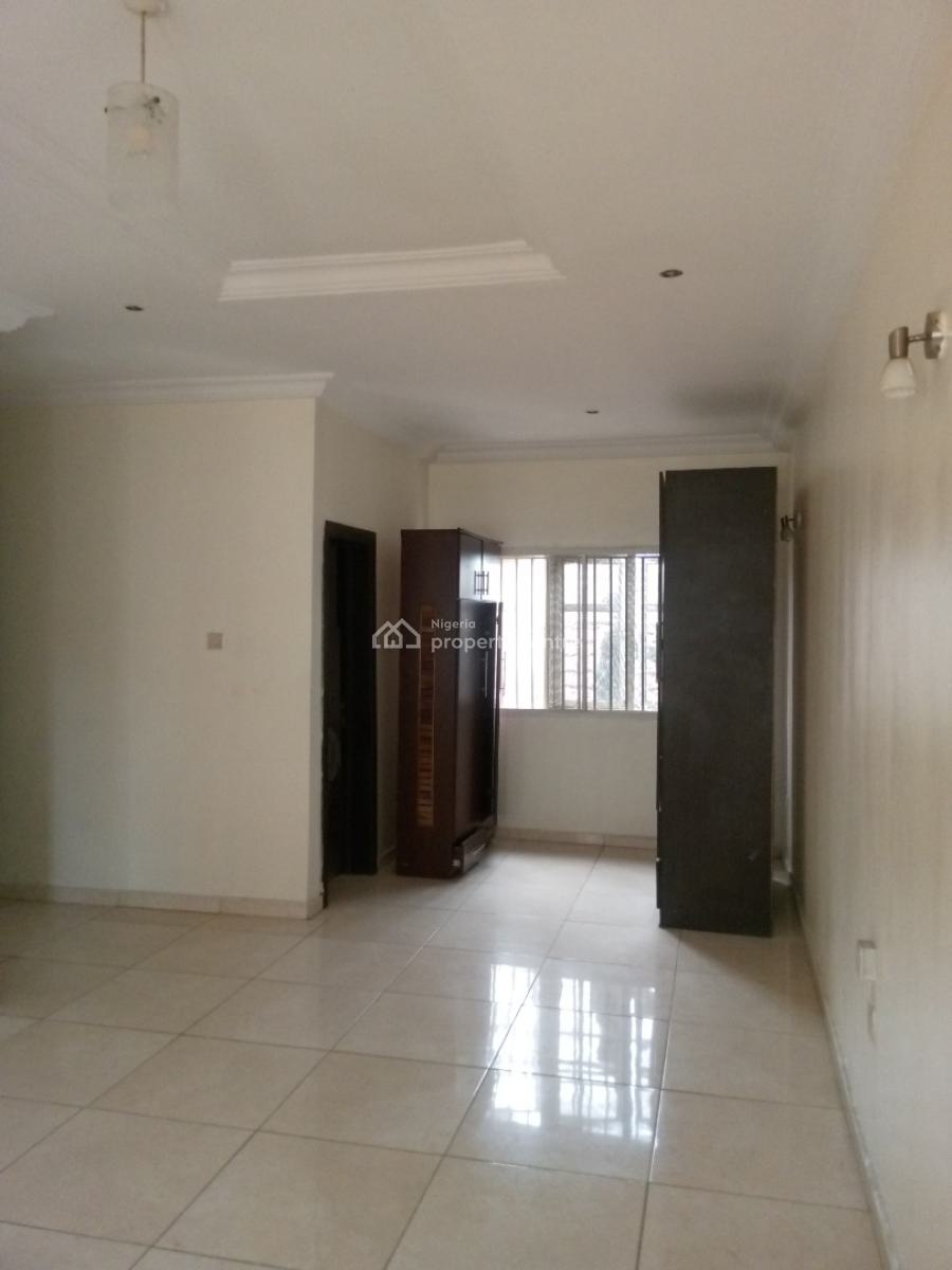 Self Serviced 3 Terrace, Osapa, Lekki, Lagos, Terraced Duplex for Rent