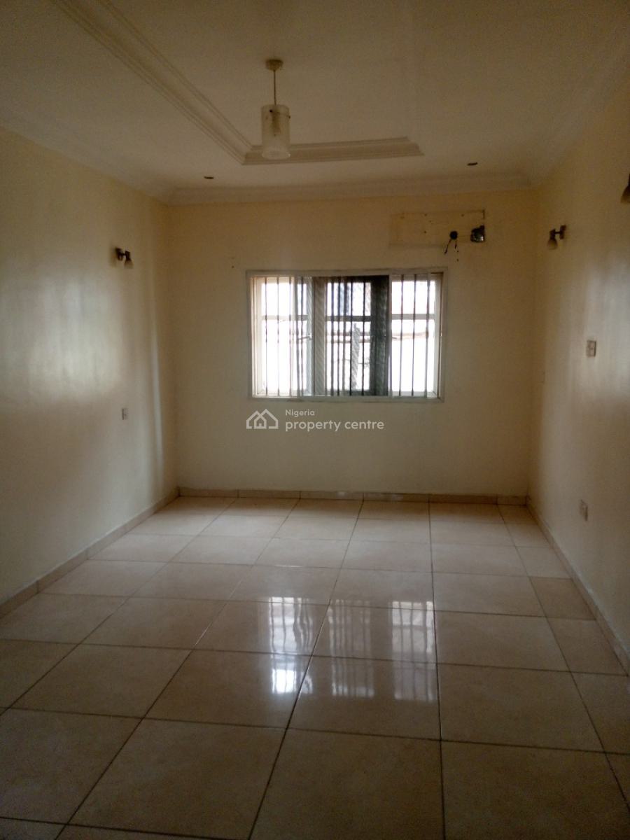Self Serviced 3 Terrace, Osapa, Lekki, Lagos, Terraced Duplex for Rent