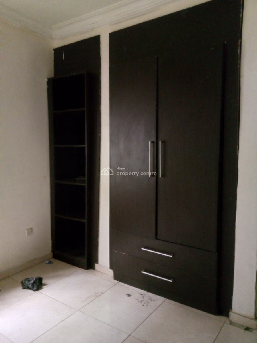 Self Serviced 3 Terrace, Osapa, Lekki, Lagos, Terraced Duplex for Rent