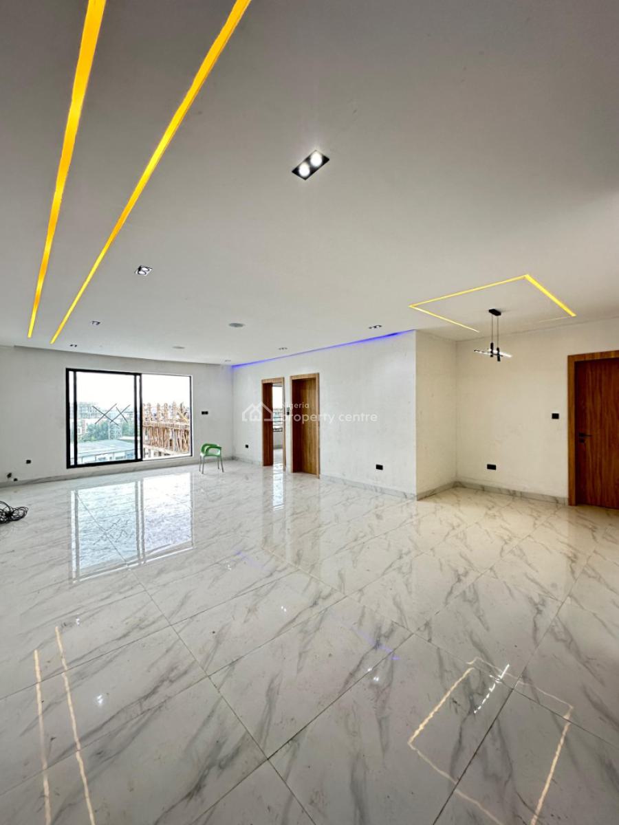 Beautiful 2 Bedroom Apartment with Bq, Elevator, Pool and Gym., Lekki Phase 1, Lekki, Lagos, Flat / Apartment for Sale