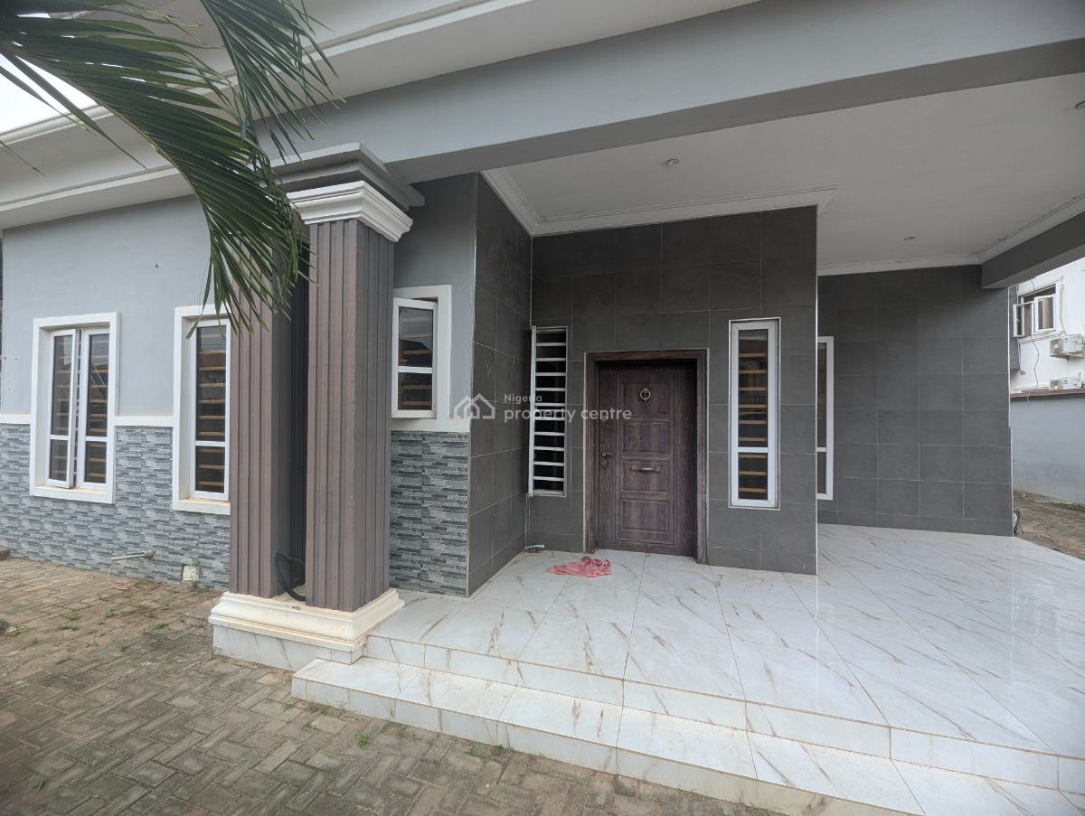 Luxury 4 Bedroom Flat with Excellent Facilities, Olufemi Sodeinde Street, Gra, Isheri North, Lagos, Flat / Apartment for Rent