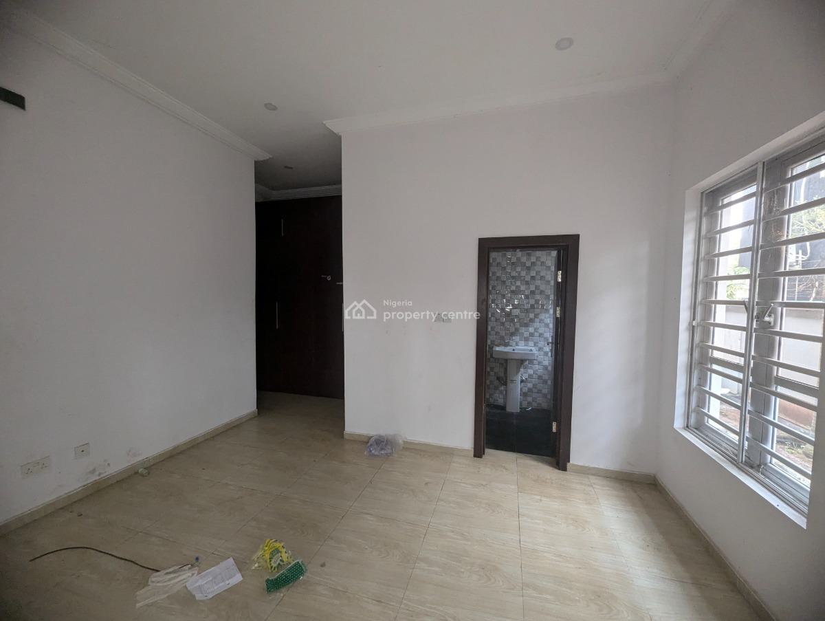 Luxury 4 Bedroom Flat with Excellent Facilities, Olufemi Sodeinde Street, Gra, Isheri North, Lagos, Flat / Apartment for Rent