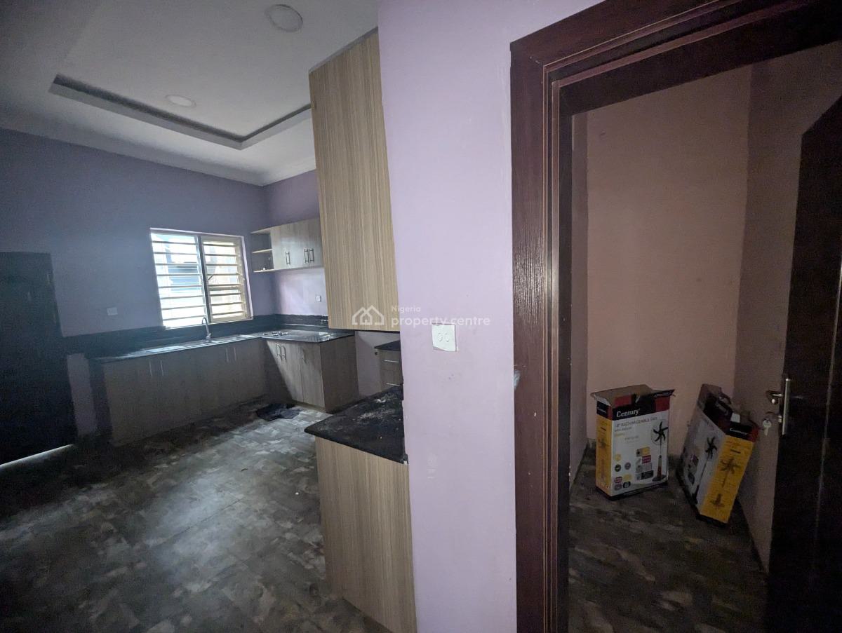 Luxury 4 Bedroom Flat with Excellent Facilities, Olufemi Sodeinde Street, Gra, Isheri North, Lagos, Flat / Apartment for Rent