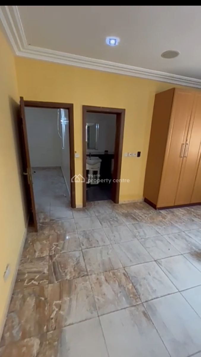Spacious Miniflat with Private Kitchen, Agungi, Lekki, Lagos, Mini Flat (room and Parlour) for Rent