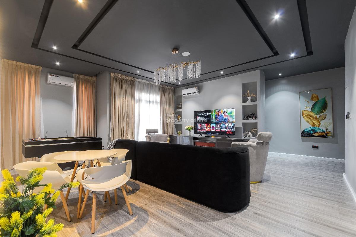 Luxury Two Bedroom with Pool, Gym, Ps5 and Snooker Board, Ikate, Lekki, Lagos, Flat / Apartment Short Let