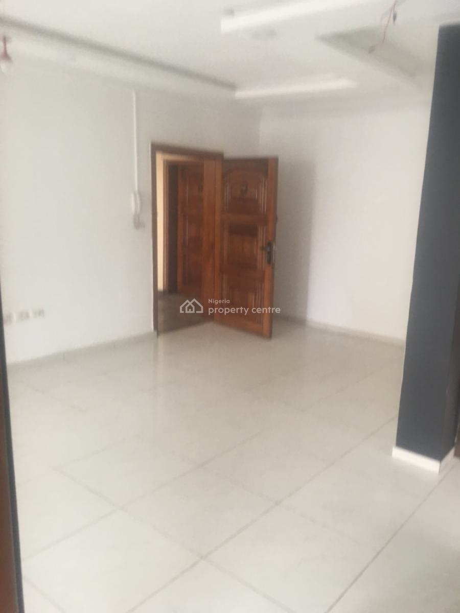 Mini Flat, Off Admiralty Way, Lekki Phase 1, Lekki, Lagos, Mini Flat (room and Parlour) for Rent