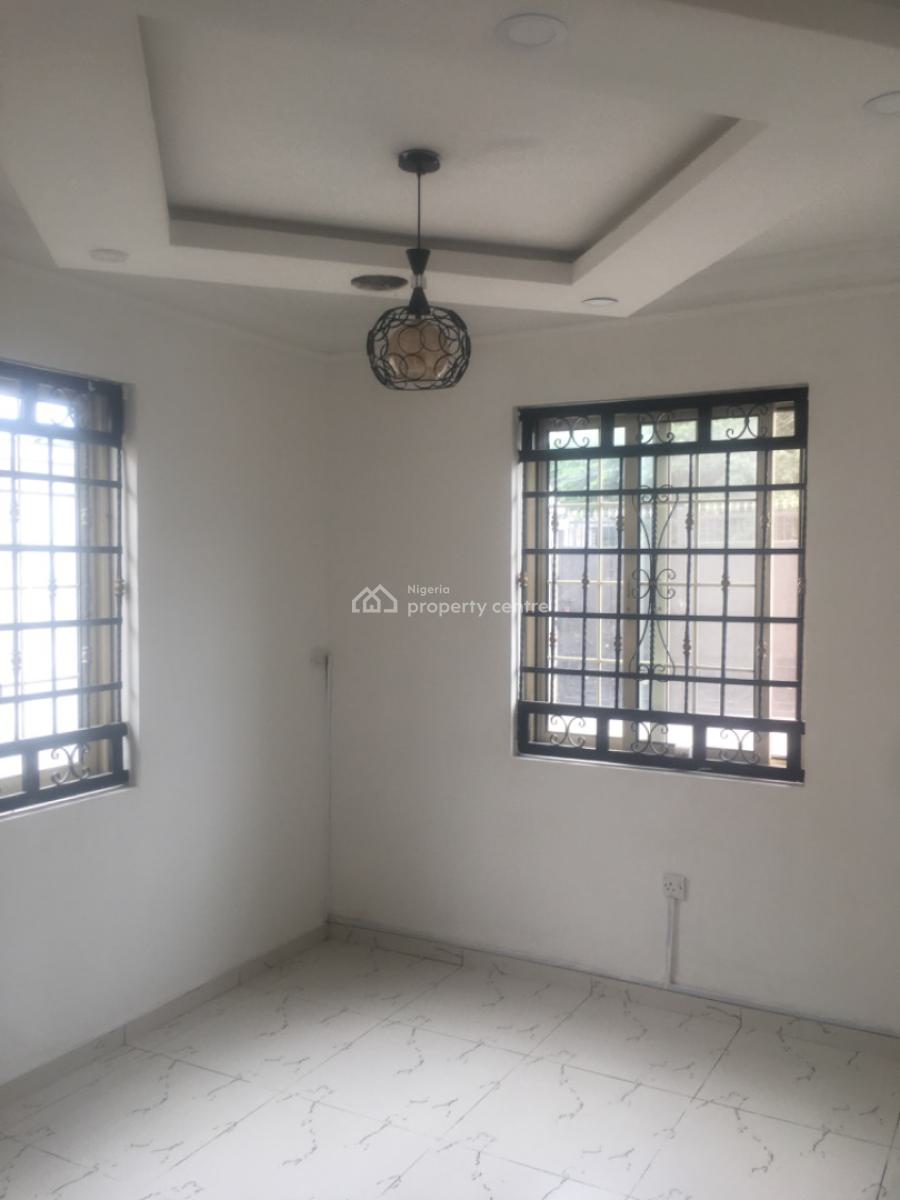 Mini Flat, Off Admiralty Way, Lekki Phase 1, Lekki, Lagos, Mini Flat (room and Parlour) for Rent