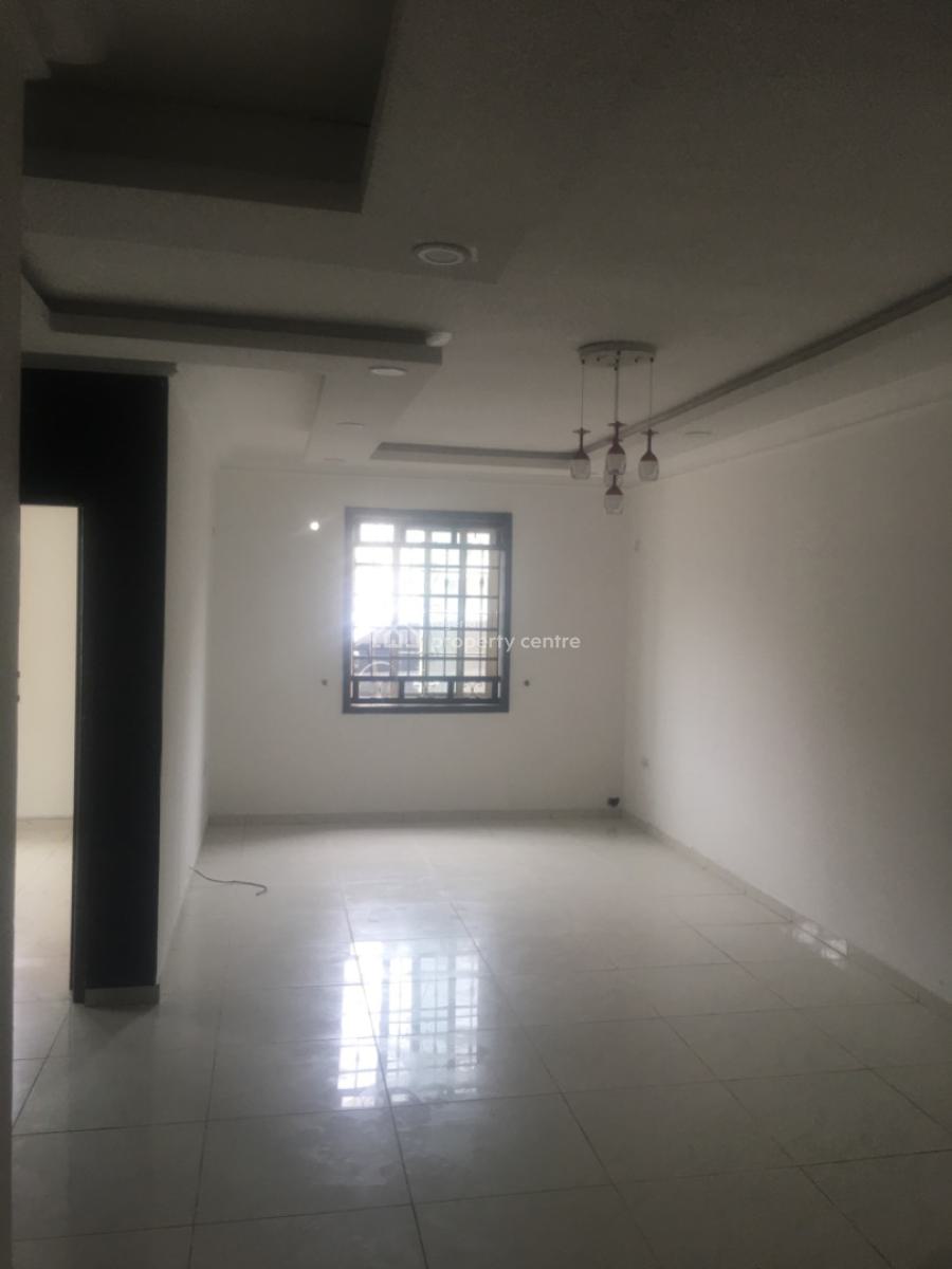 Mini Flat, Off Admiralty Way, Lekki Phase 1, Lekki, Lagos, Mini Flat (room and Parlour) for Rent
