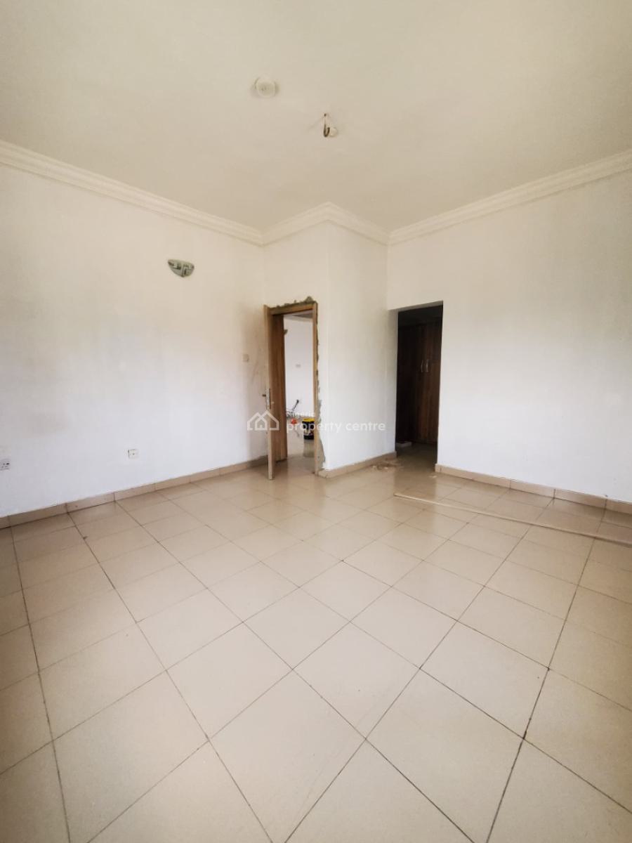 Spacious 3 Bedroom Apartment, Ilaje, Ajah, Lagos, Flat / Apartment for Rent