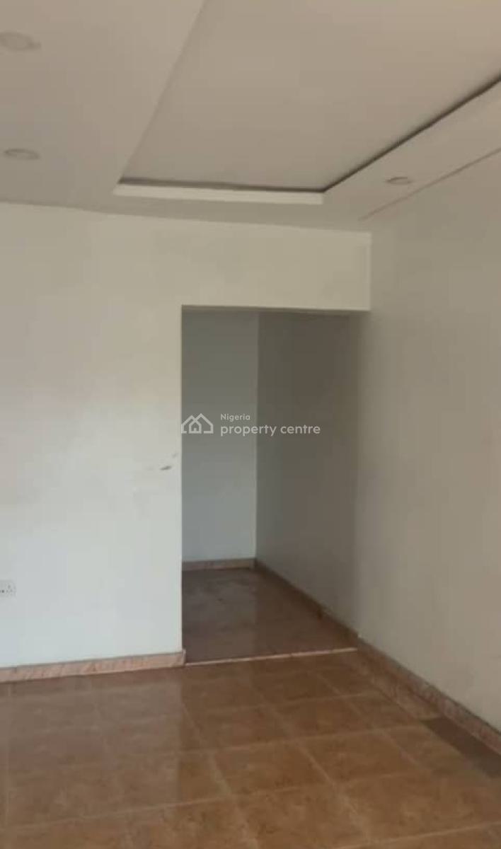 2bed Magodo Gra Phase 2 Estate, Magodo Gra Phase 2 Estate, Gra Phase 2, Magodo, Lagos, Flat / Apartment for Rent