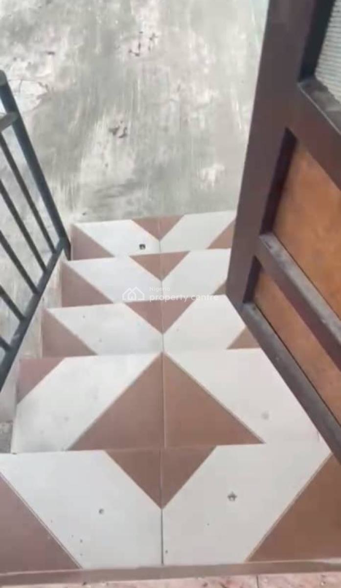 2bed Magodo Gra Phase 2 Estate, Magodo Gra Phase 2 Estate, Gra Phase 2, Magodo, Lagos, Flat / Apartment for Rent