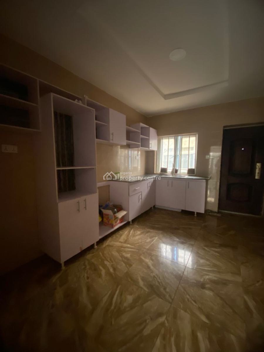 Nicely Built 3 Bedroom Apartment, Sangotedo, Ajah, Lagos, Flat / Apartment for Rent