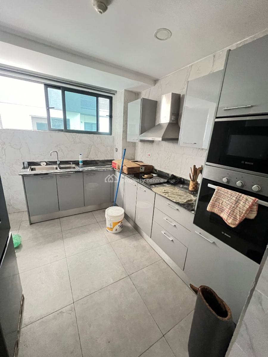 Luxurious 2 Bedroom Apartment, Victoria Island (vi), Lagos, Flat / Apartment for Sale