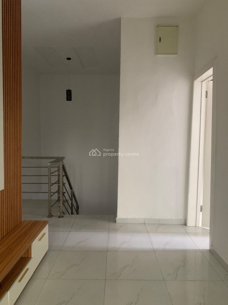 Self Serviced 4 Bedroom Semi-detached Duplex with Bq, Orchid Road, Lekki, Lagos, Semi-detached Duplex for Rent