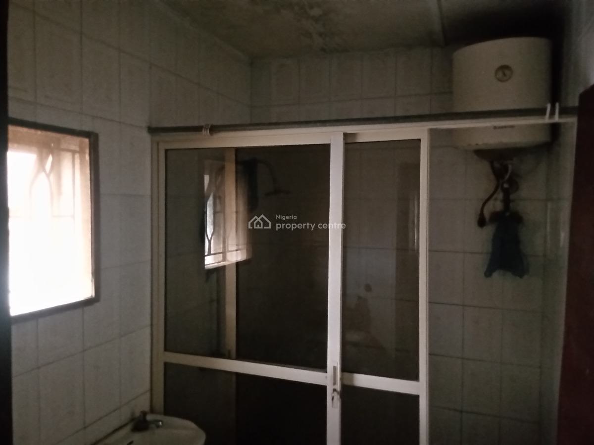 a Nice 2 Bedroom Duplex in a Spacious Compound, Near Alagbole Bus Stop, Ojodu, Lagos, Terraced Duplex for Rent