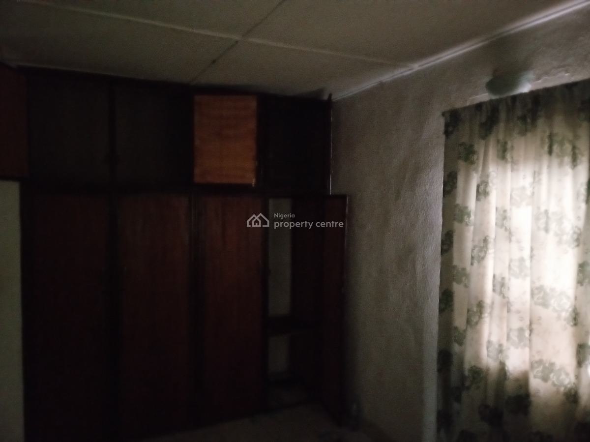 a Nice 2 Bedroom Duplex in a Spacious Compound, Near Alagbole Bus Stop, Ojodu, Lagos, Terraced Duplex for Rent