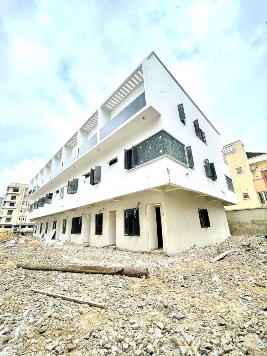 2 Bedrooms Terraced Duplex in a Secured Estate, Lekki Phase 1, Lekki, Lagos, Terraced Duplex for Rent
