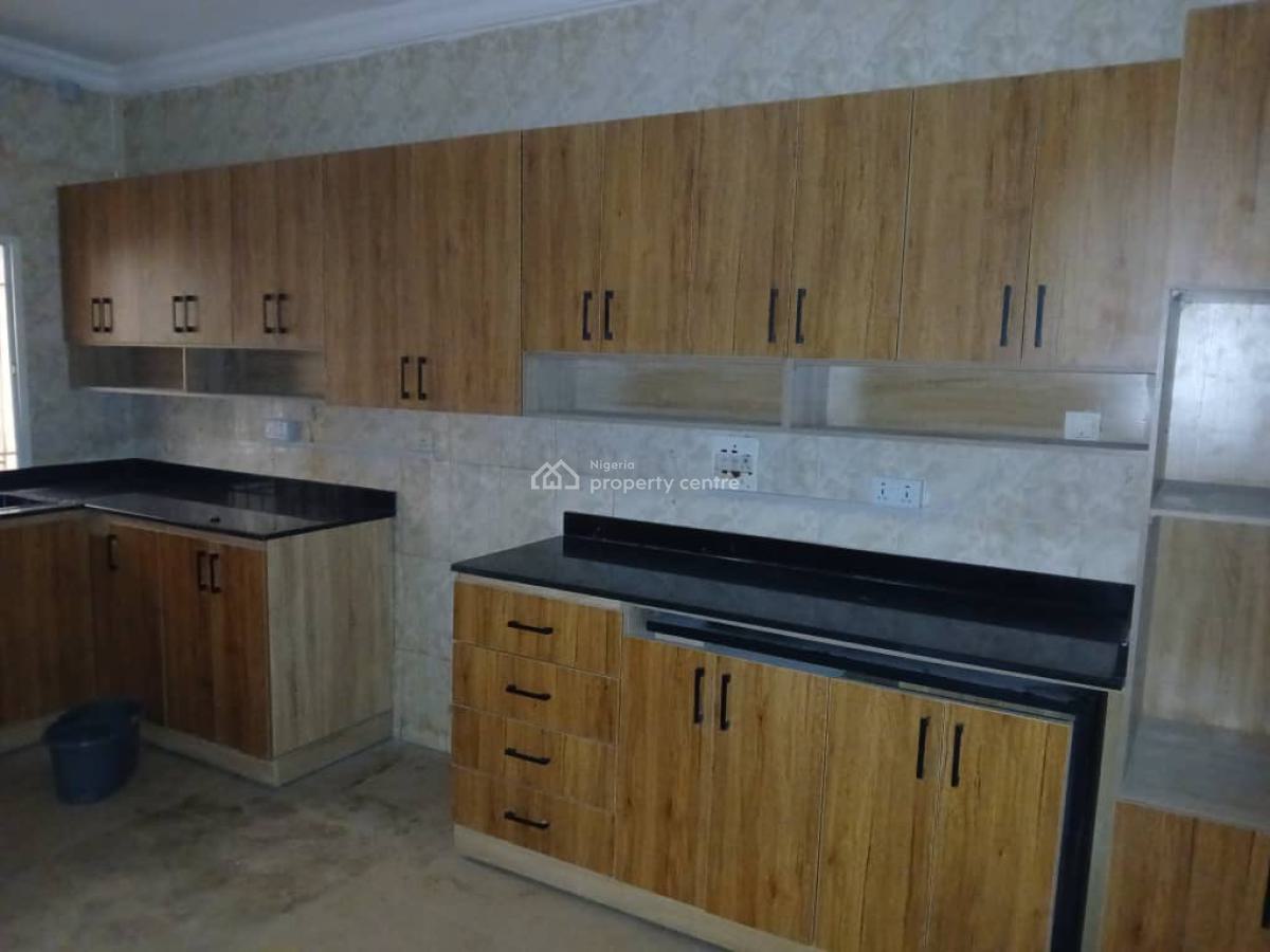 3 Bedrooms Terraced Duplex, Lekki Phase 1, Lekki, Lagos, Terraced Duplex for Rent