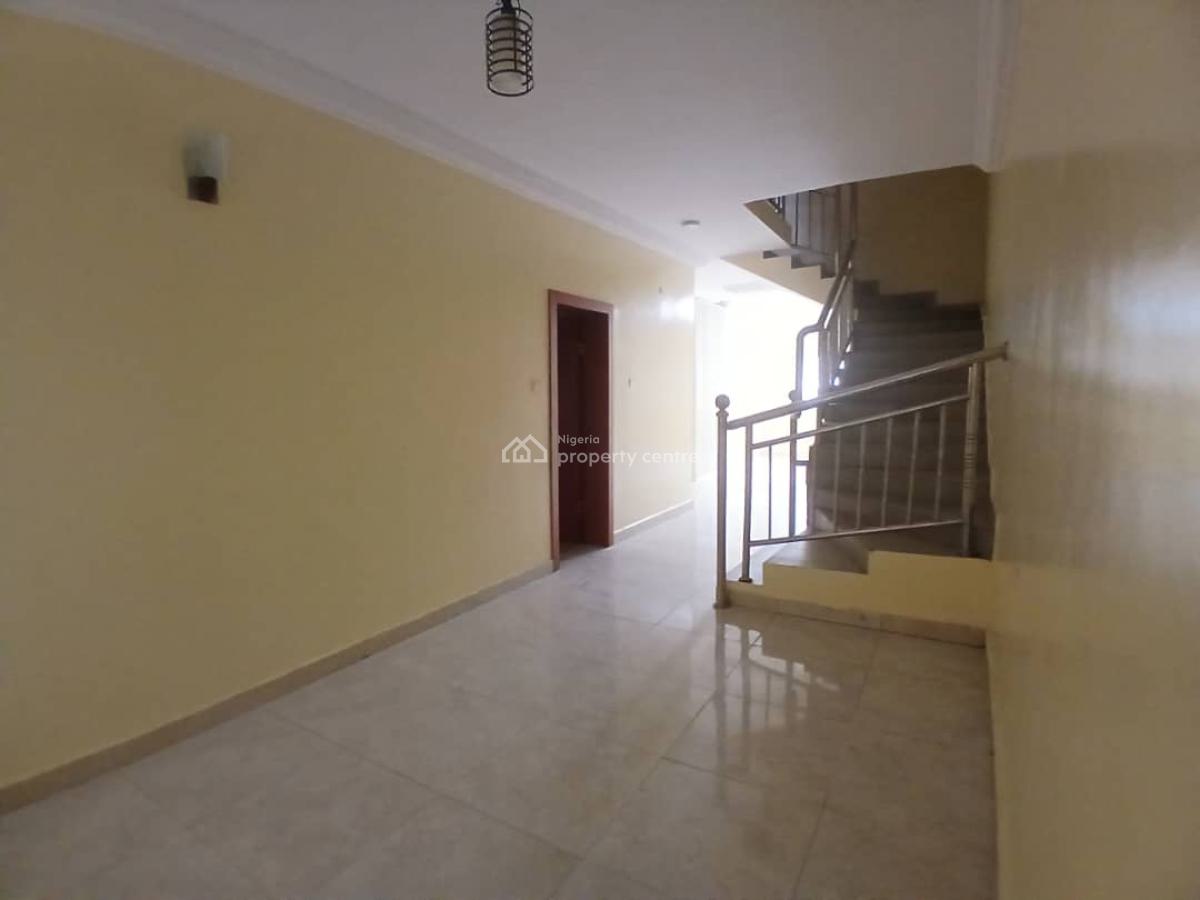 3 Bedrooms Terraced Duplex, Lekki Phase 1, Lekki, Lagos, Terraced Duplex for Rent