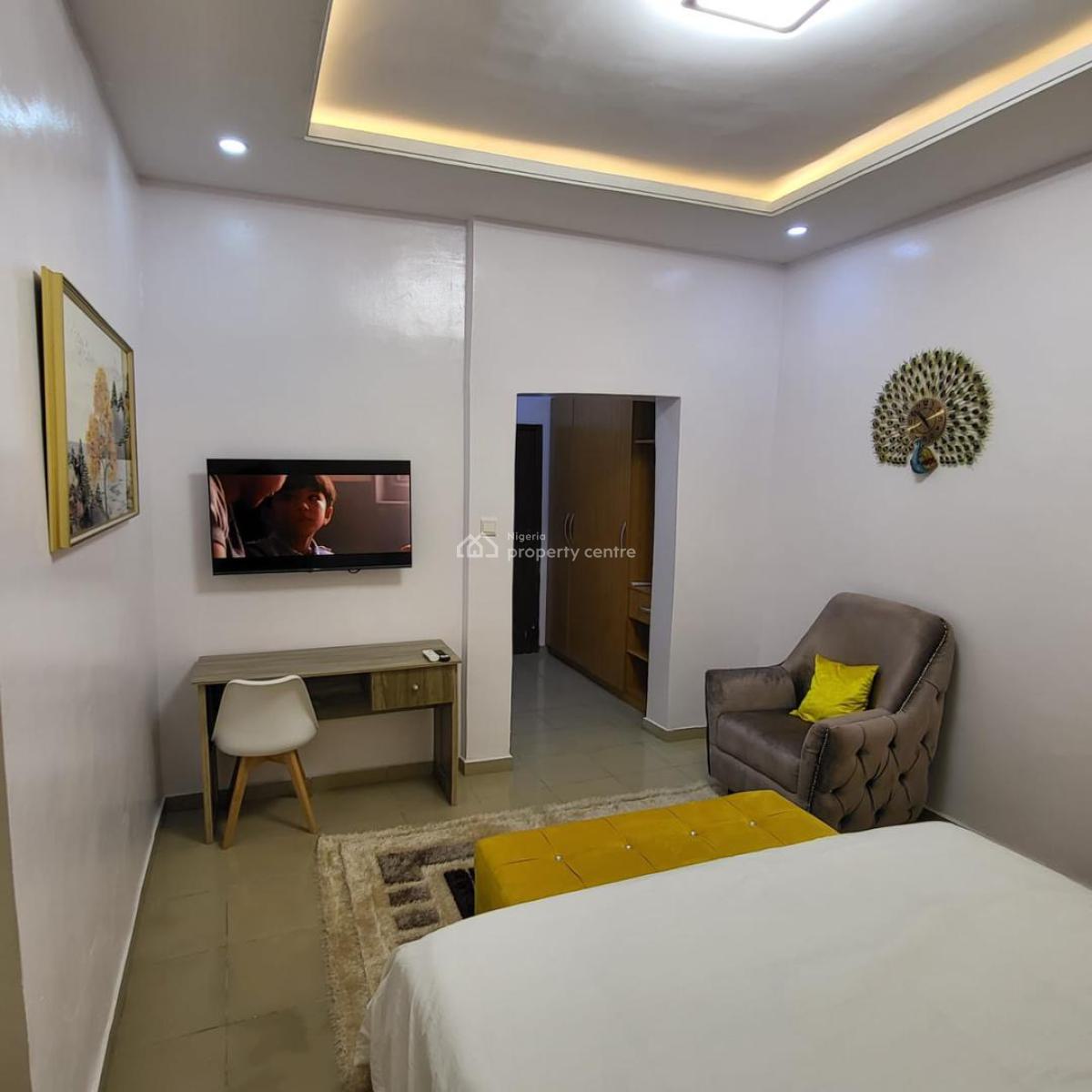 24 Hours Serviced & Fully Furnished 3 Bedrooms Flat, Ikate, Lekki, Lagos, Flat / Apartment for Rent