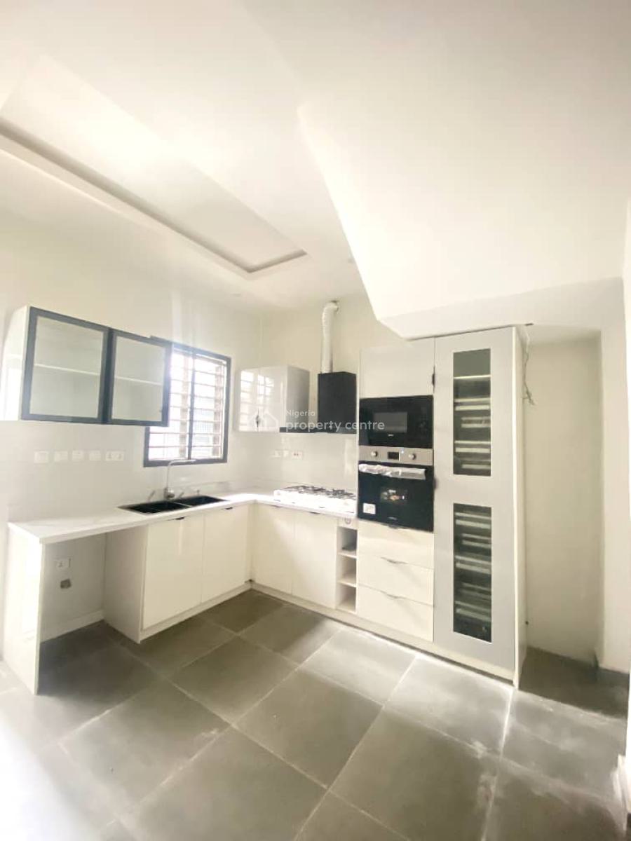 Four Bedroom Fully Serviced Terrace Duplex with Bq, Lekki Phase 1, Lekki, Lagos, Terraced Duplex for Sale