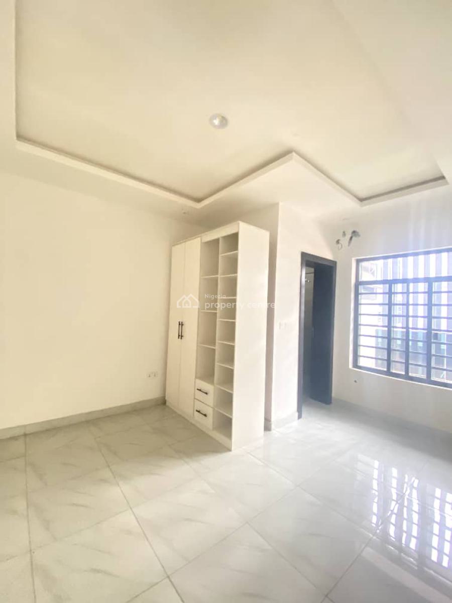 Four Bedroom Fully Serviced Terrace Duplex with Bq, Lekki Phase 1, Lekki, Lagos, Terraced Duplex for Sale