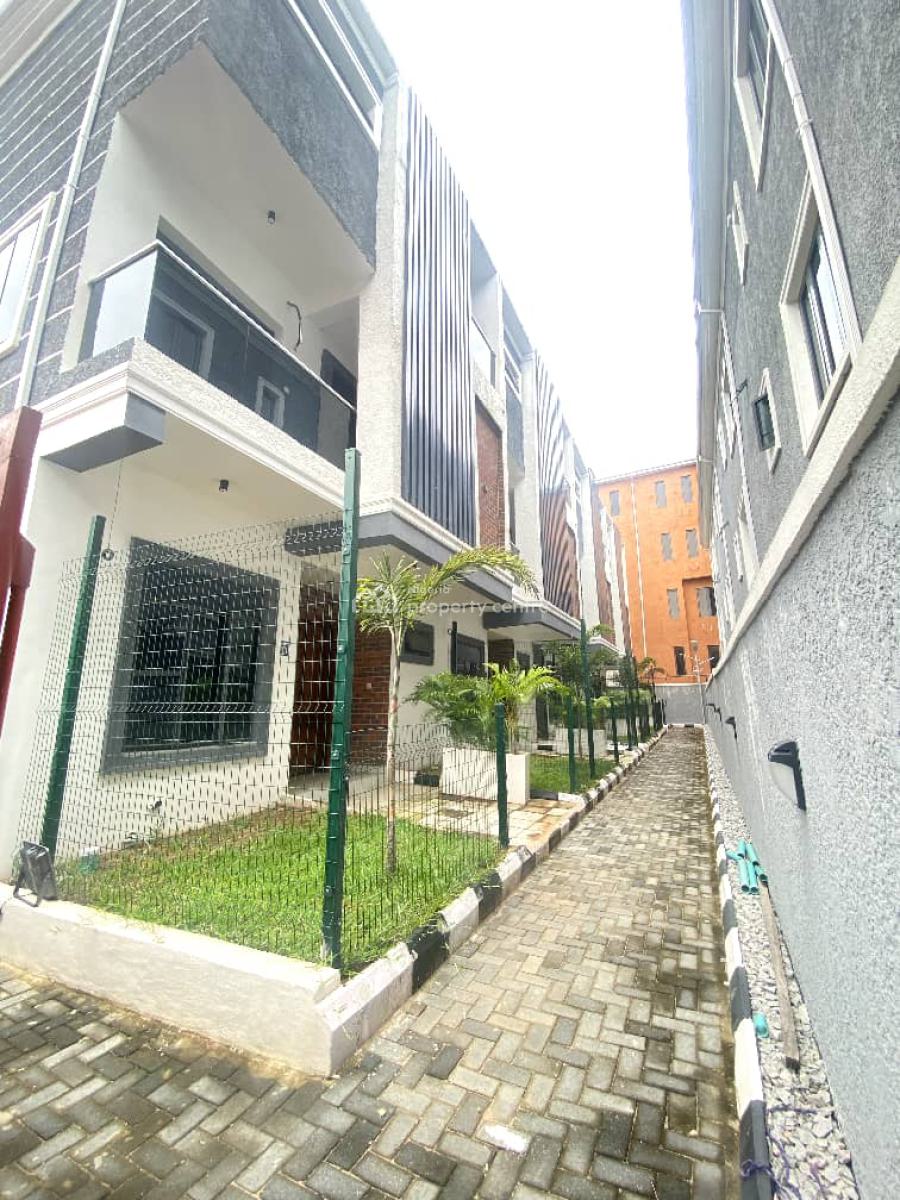 Four Bedroom Fully Serviced Terrace Duplex with Bq, Lekki Phase 1, Lekki, Lagos, Terraced Duplex for Sale