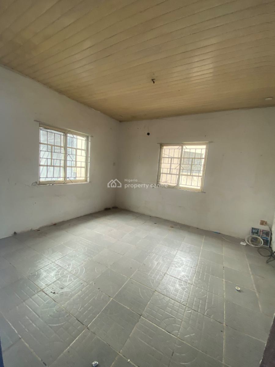Spacious One Bedroom Mini Flat / Apartment, United Estate, Sangotedo, Ajah, Lagos, Mini Flat (room and Parlour) for Rent