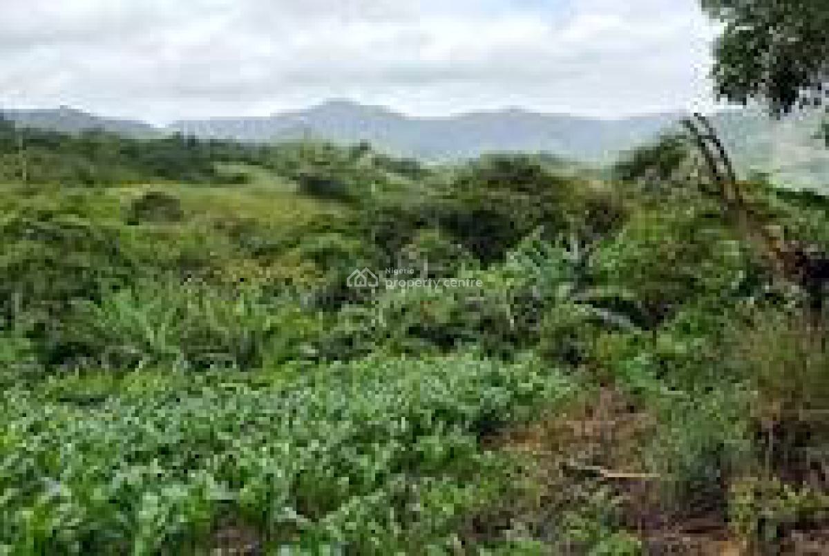 124 Acres of Land, Sagamu-ijebu Ode Road, Odogbolu, Ogun, Mixed-use Land for Sale