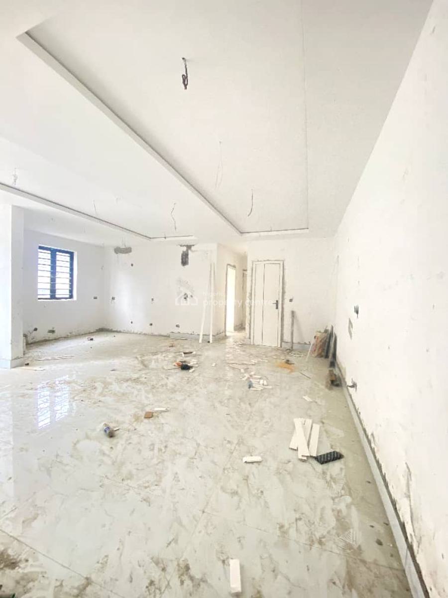 Two Bedroom Flat in a Secured Estate, Lekki Phase 1, Lekki, Lagos, Flat / Apartment for Sale