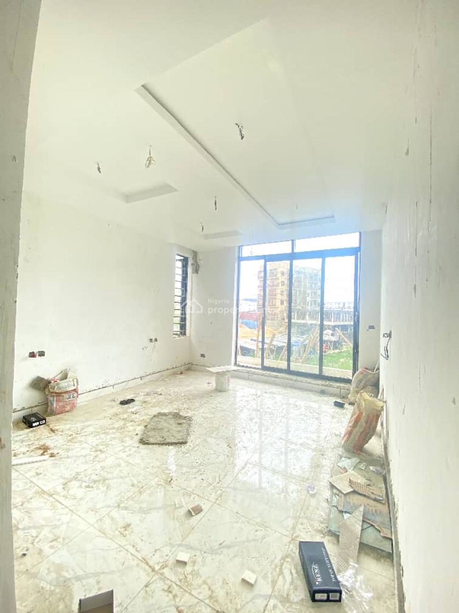 Two Bedroom Flat in a Secured Estate, Lekki Phase 1, Lekki, Lagos, Flat / Apartment for Sale