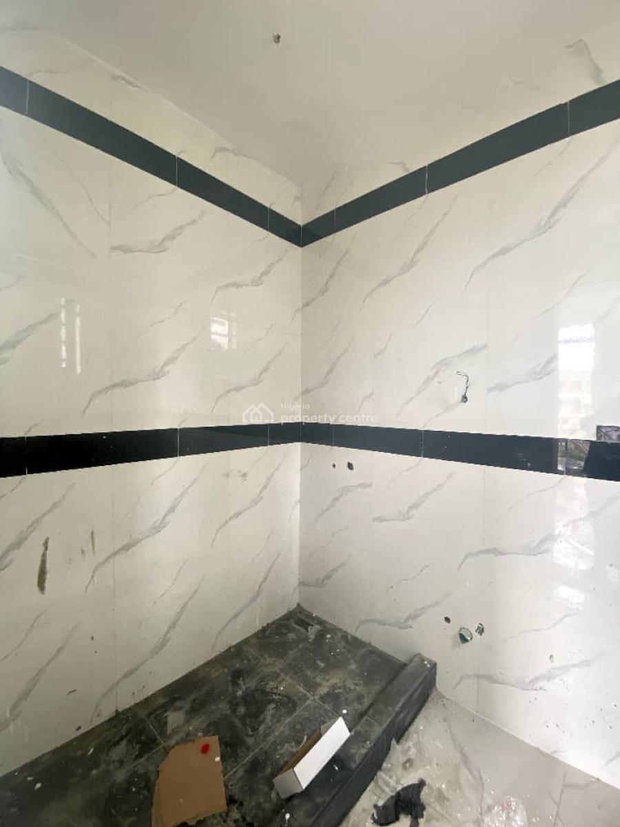 Two Bedroom Flat in a Secured Estate, Lekki Phase 1, Lekki, Lagos, Flat / Apartment for Sale