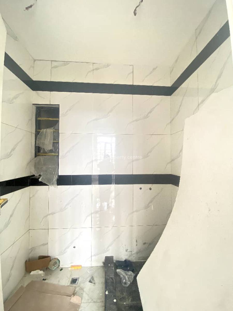 Two Bedroom Flat in a Secured Estate, Lekki Phase 1, Lekki, Lagos, Flat / Apartment for Sale