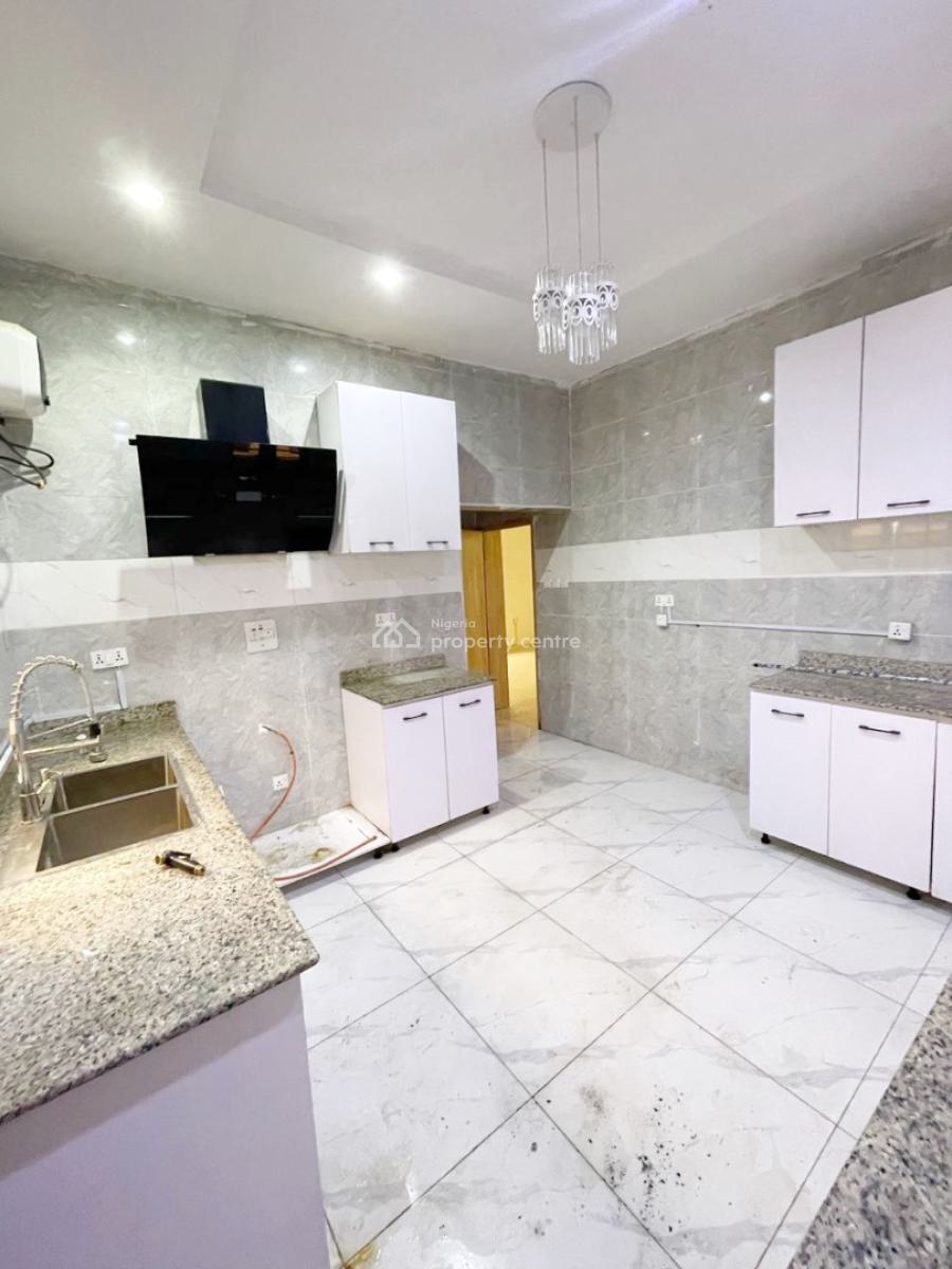 a Well Maintained Spacious 4 Bedroom Fully Detached Duplex with Bq, Gra Phase 1, Magodo, Lagos, Detached Duplex for Sale