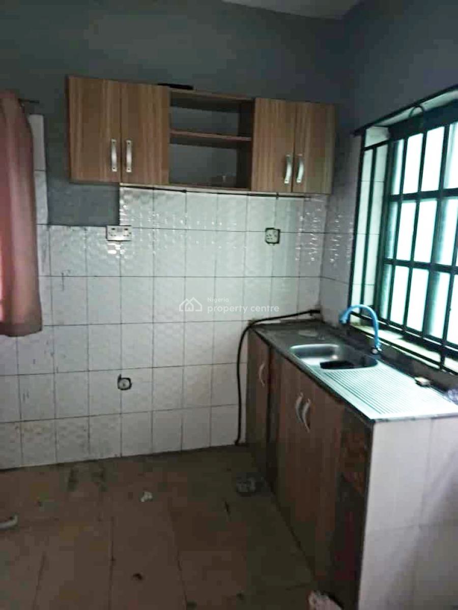a Well Renovated Spacious 3 Bedroom Flat, Off Grammar School, Ojodu Berger, Ojodu, Lagos, Flat / Apartment for Rent